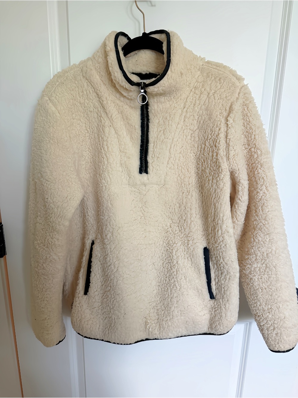 Thread & Supply Pullover Cream Sherpa Fleece Women’s Medium Cozy Quarter Zip